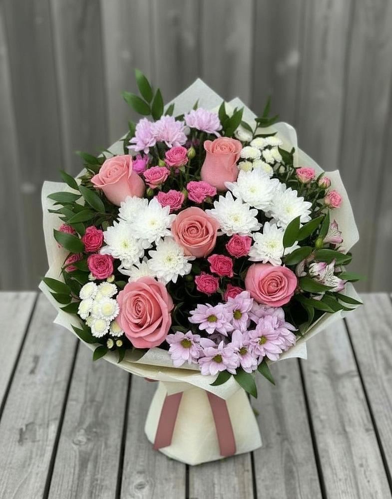 Букет цветов из: Альстромерии, Гвоздики, Розы и Хризантемы в Игумново