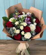 Букет цветов из:  Розы и Альстромерии в Игумново