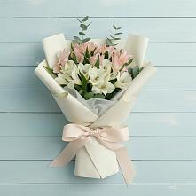 Букет цветов из:  Альстромерии в Игумново