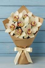 Букет цветов из:  Орхидеи и Розы в Игумново